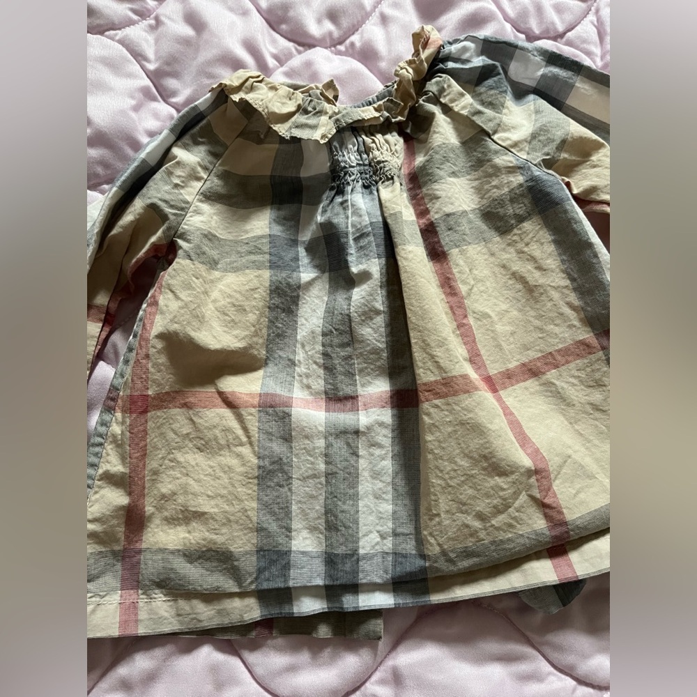 EUC Infant Burberry Long Sleeve Top - Picture 5 of 6